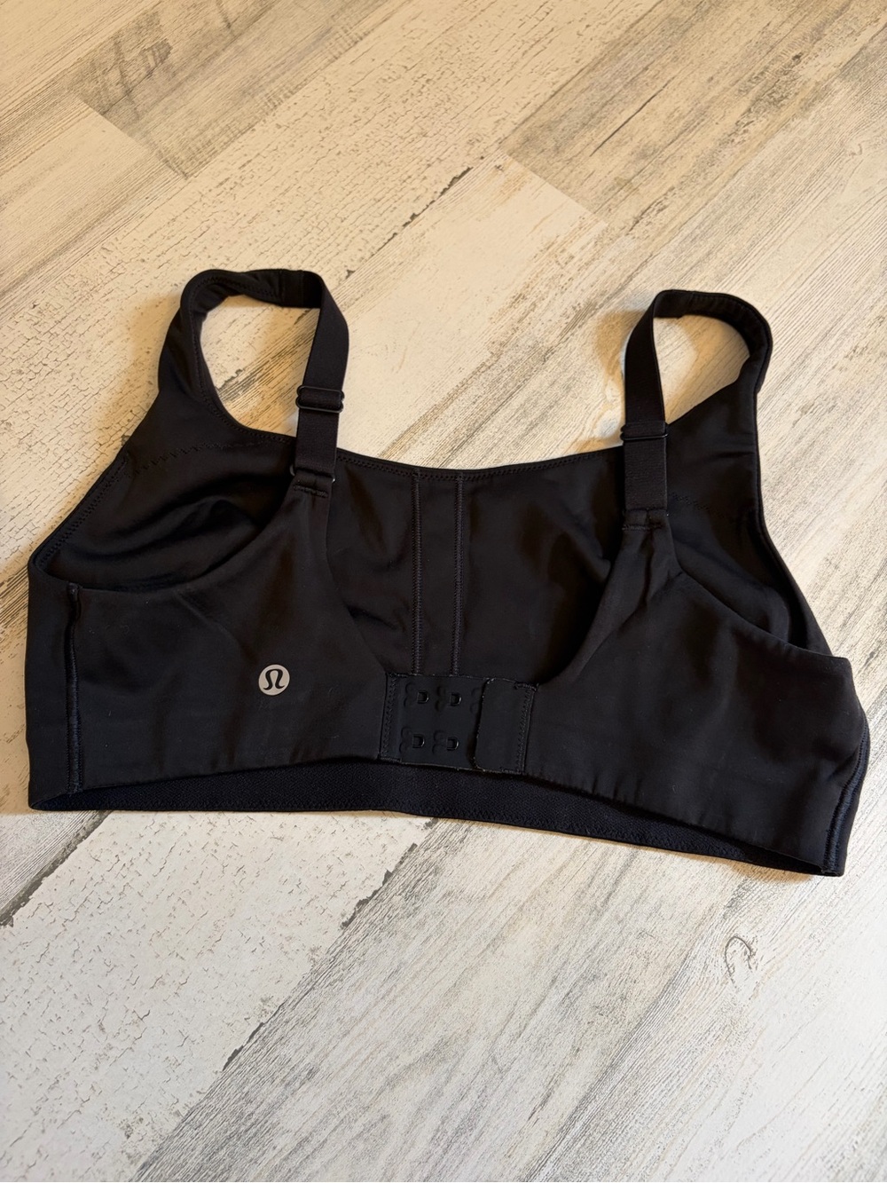 Lululemon bra - Picture 2 of 4